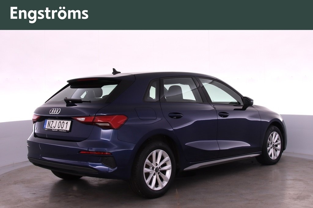 Audi A3 Sportback TFSI 150hk Backkamera 2023, bild 3/10