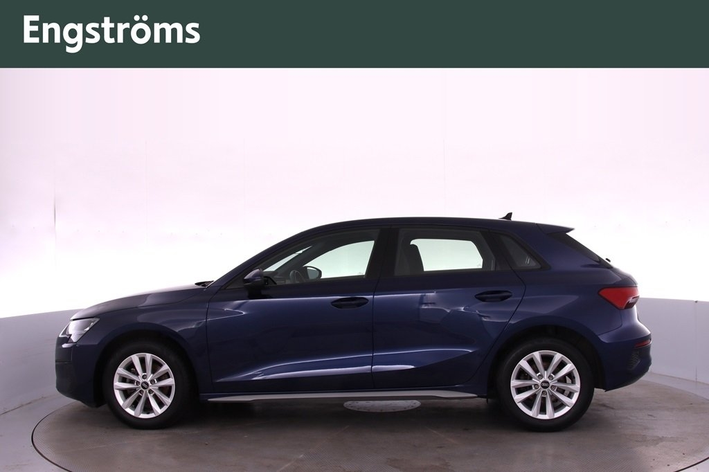 Audi A3 Sportback TFSI 150hk Backkamera 2023, bild 5/10