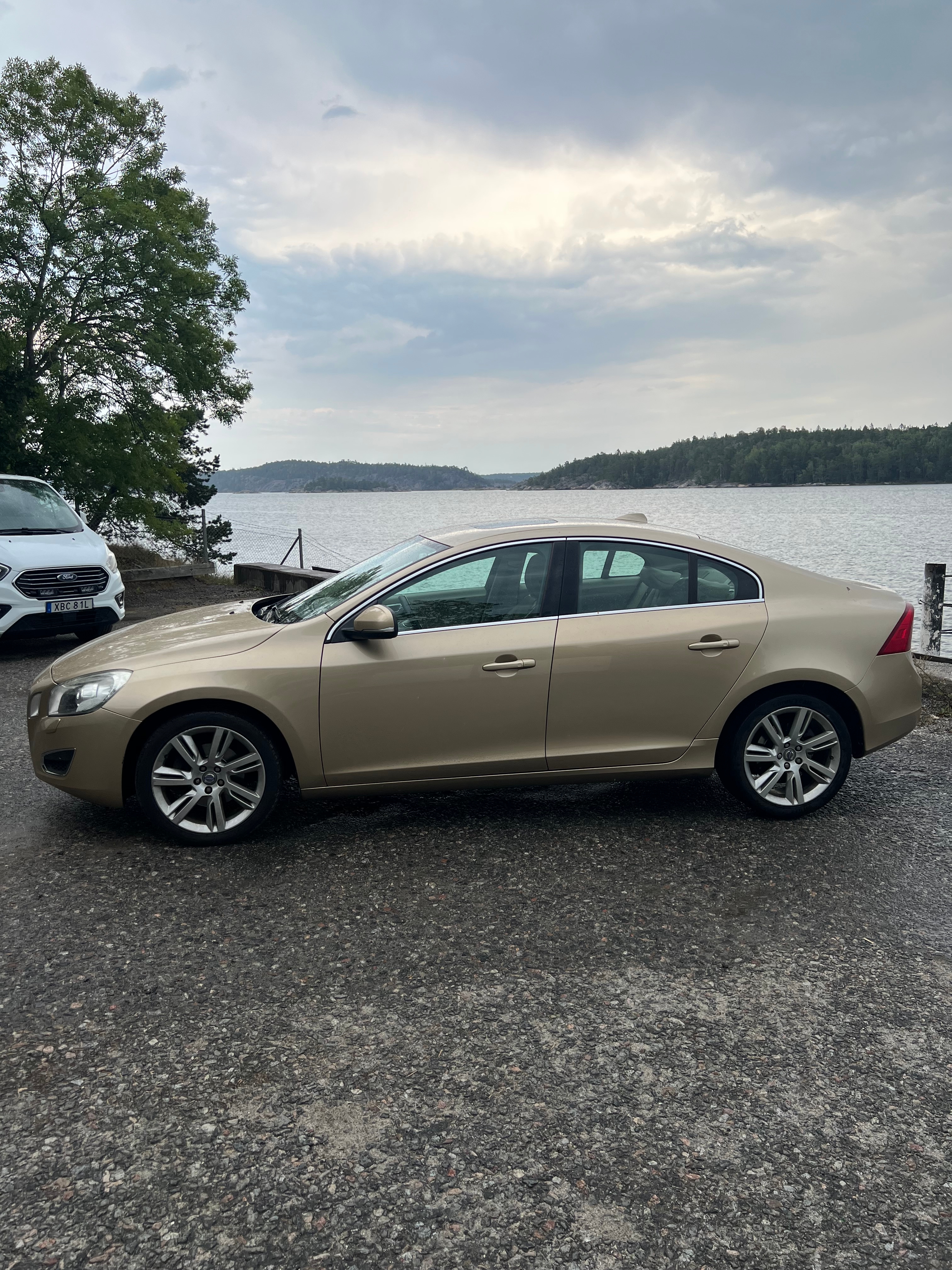 Volvo S60 Topputrustad 2012, bild 2/7