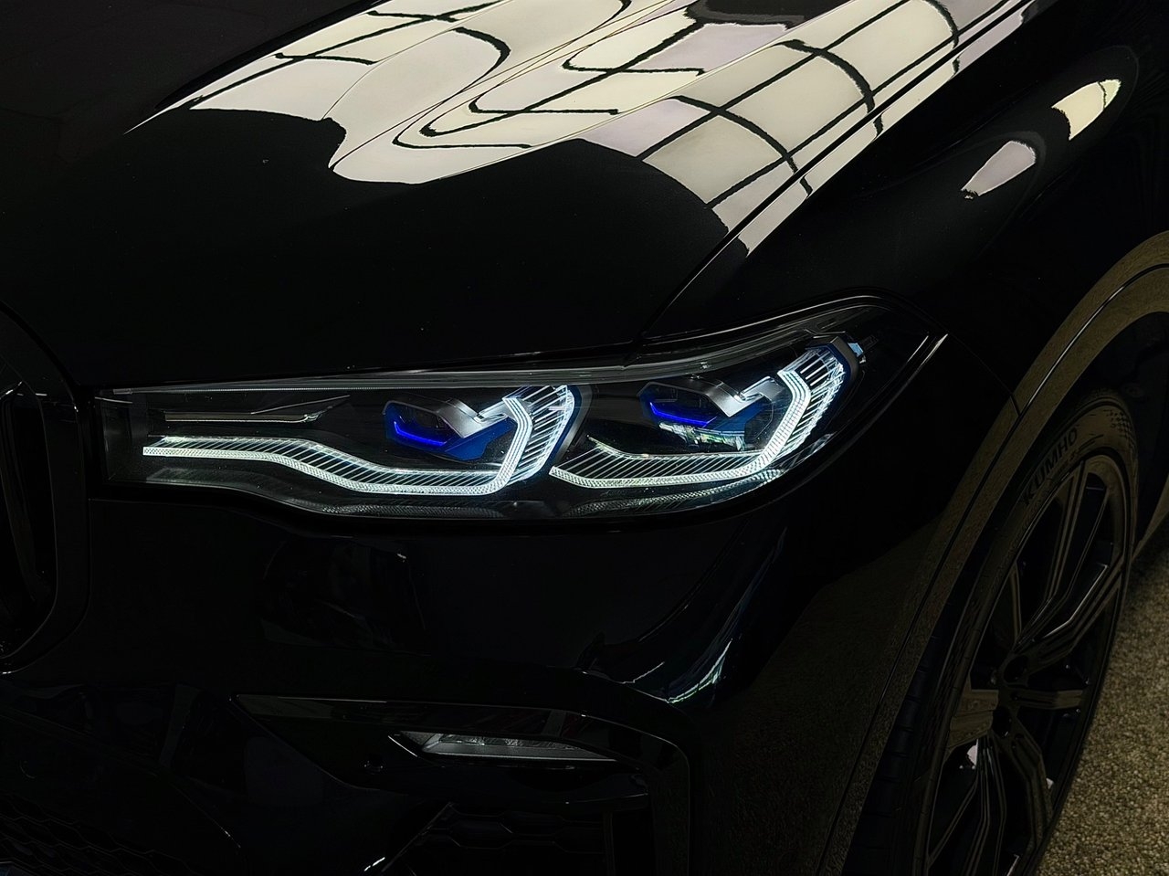 BMW X7 2021, photo 6/10