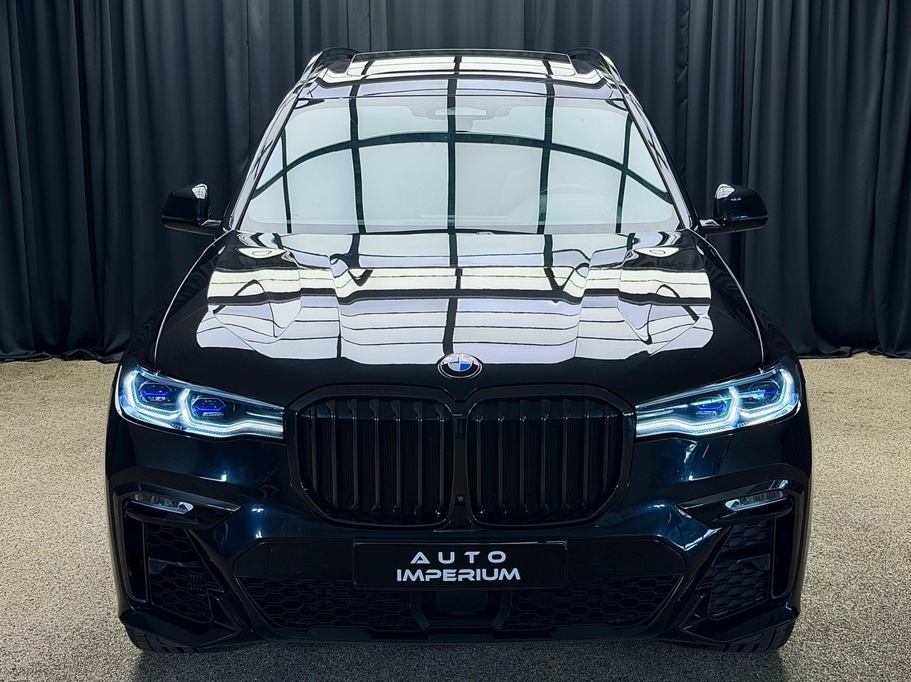BMW X7 2021, photo 3/10