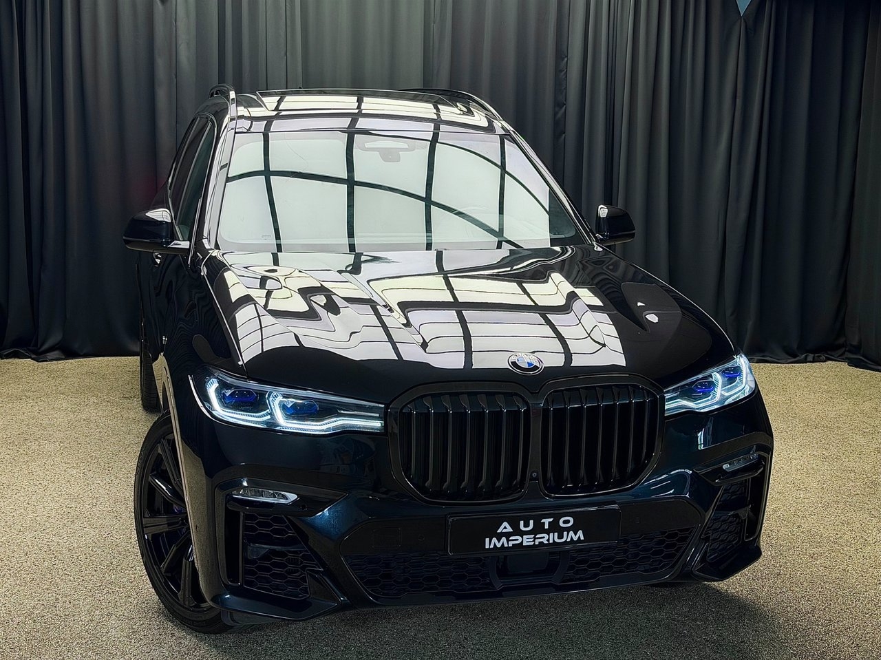 BMW X7 2021, photo 2/10