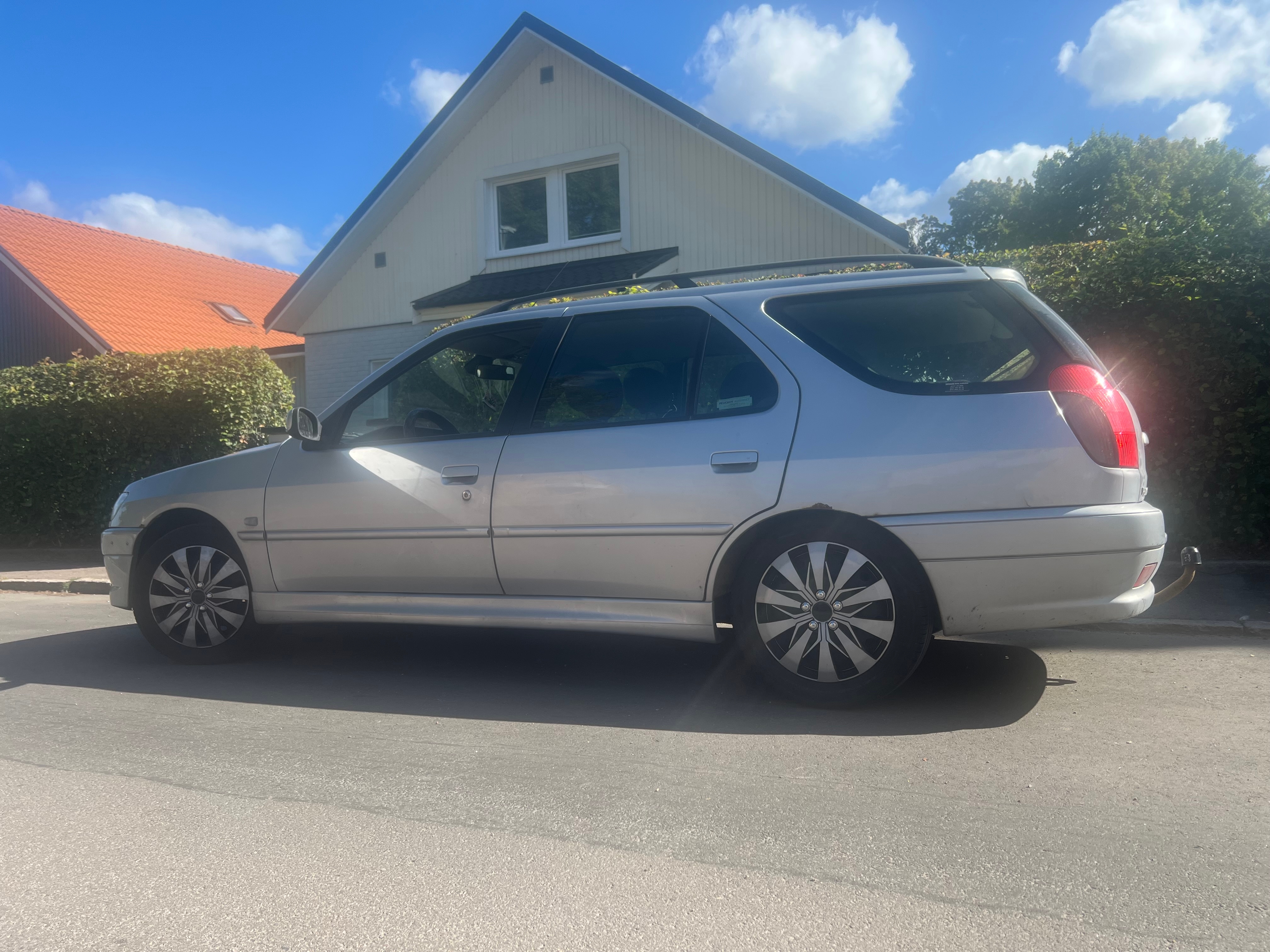 Peugeot 306