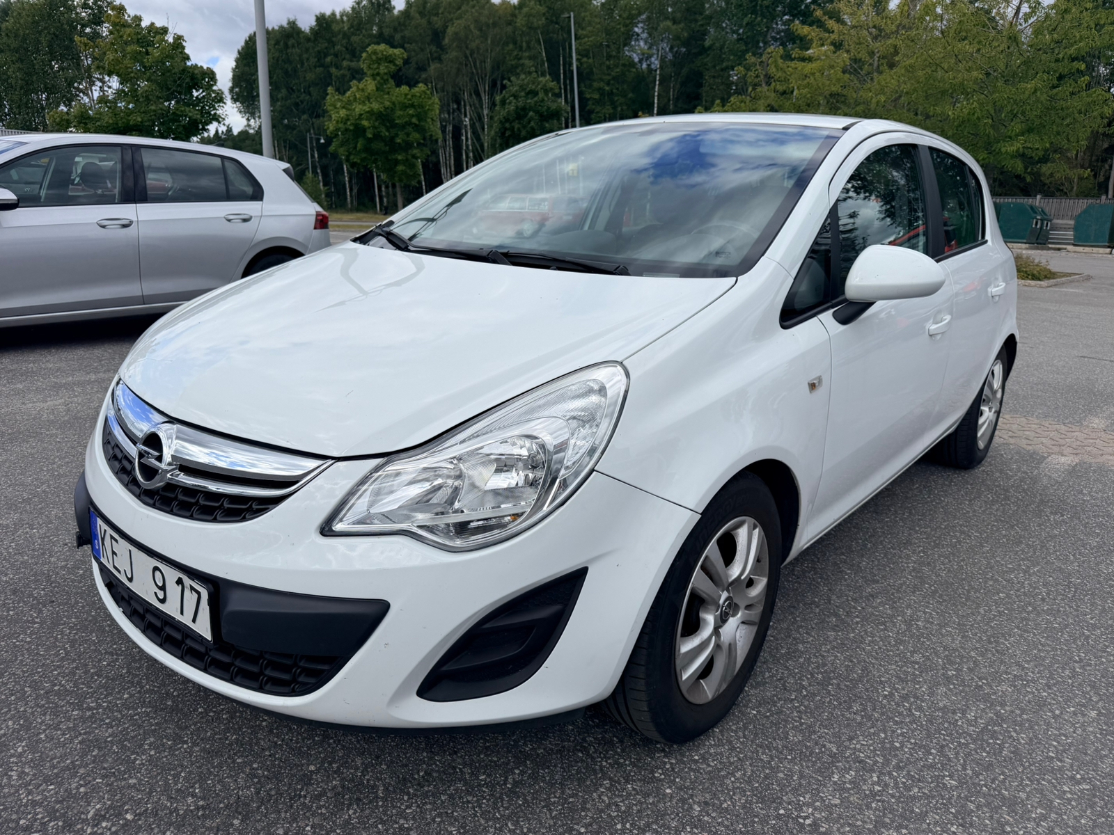 Opel Corsa 2011, photo 2/6