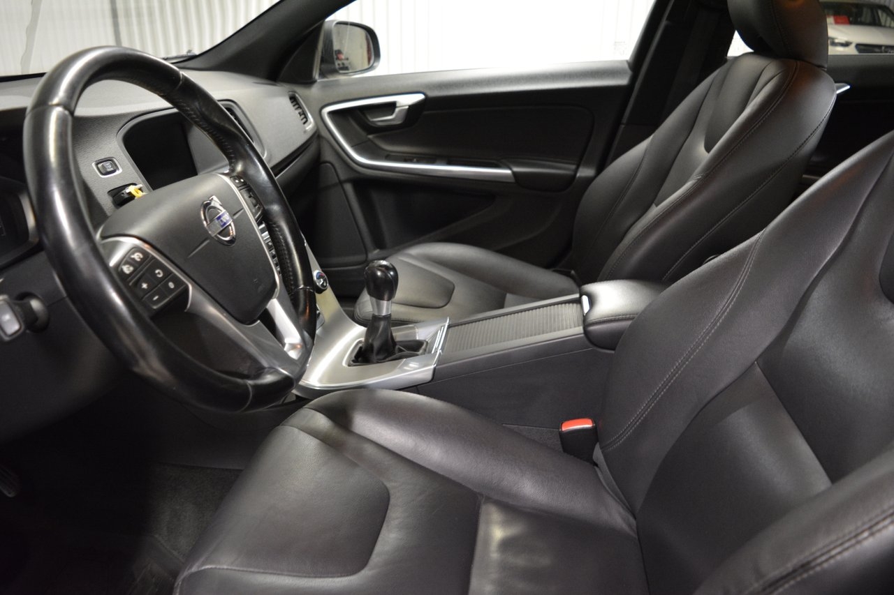Volvo S60 2014, kuva 7/10