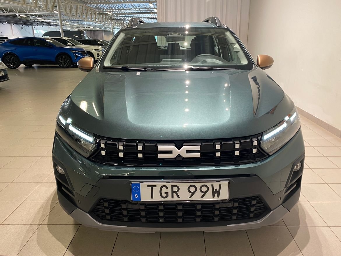 Dacia Sandero Stepway 2027, bild 3/17