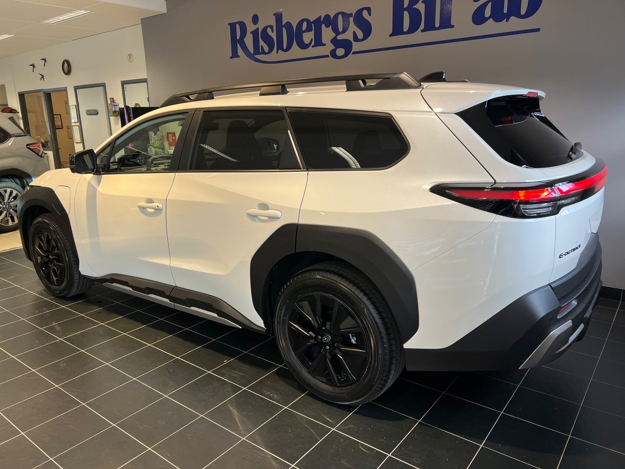 Subaru E-Outback 2026, bild 4/10