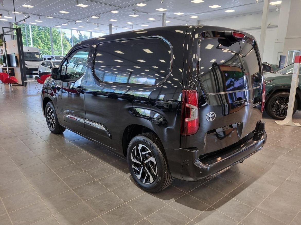Toyota Proace City 2026, bild 3/10