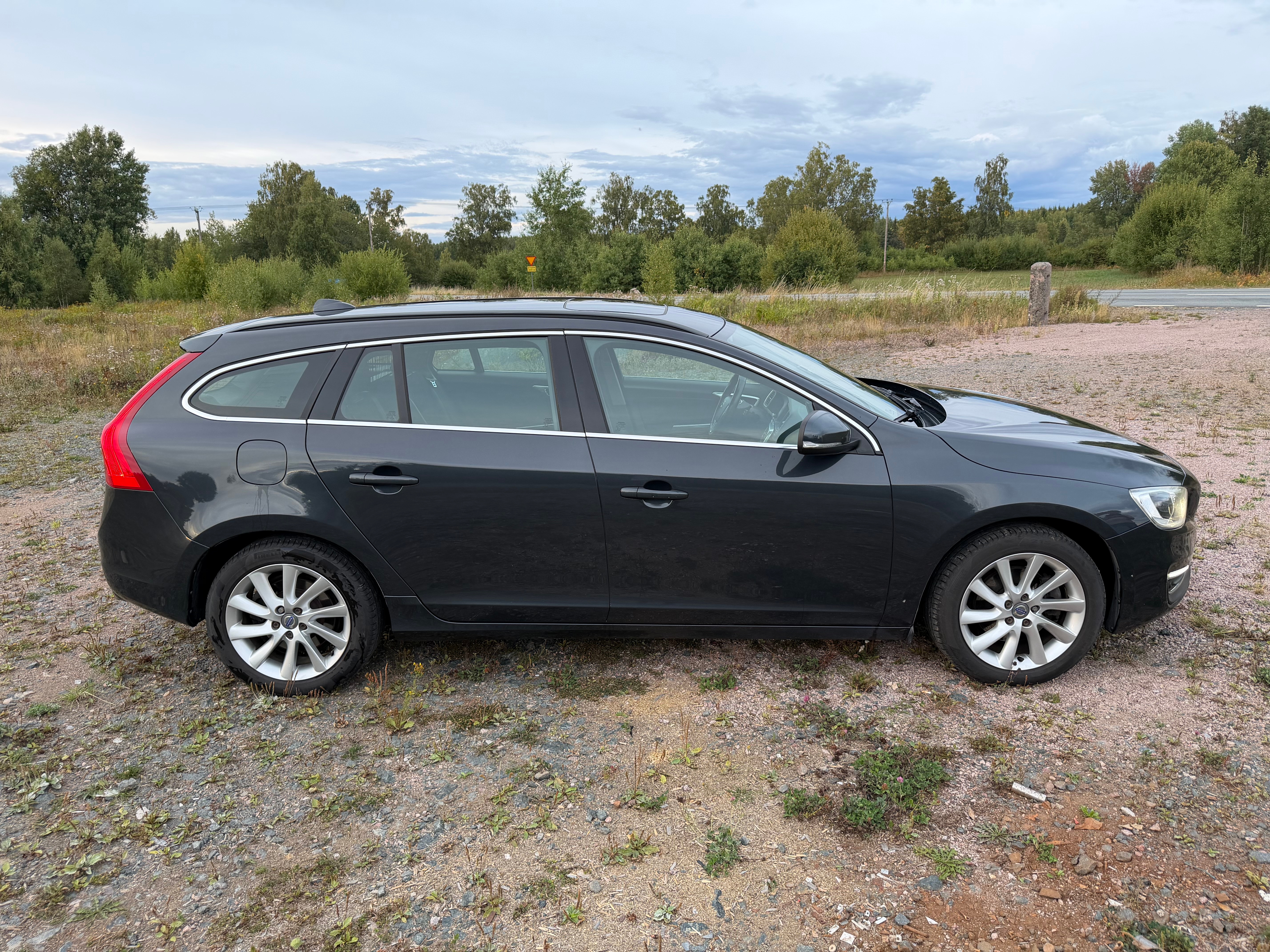 Volvo V60 2015, bild 5/9
