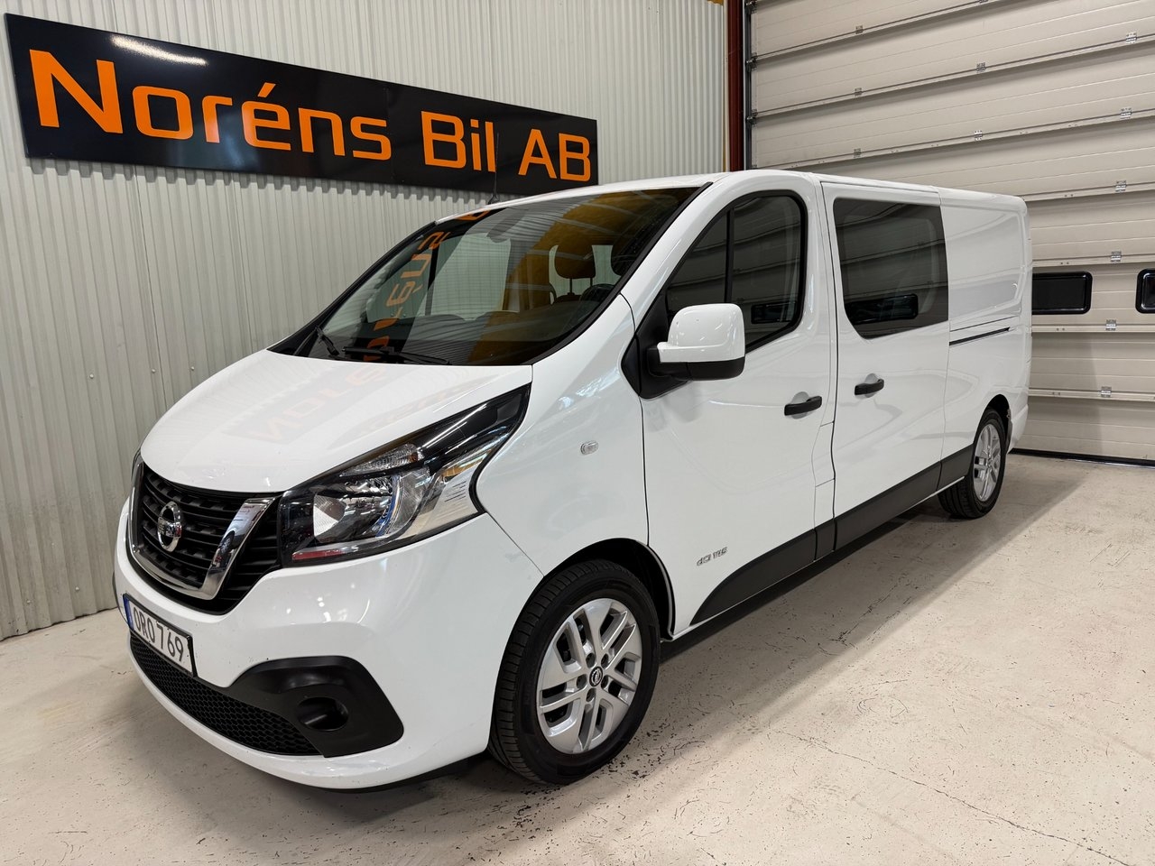 Nissan NV300