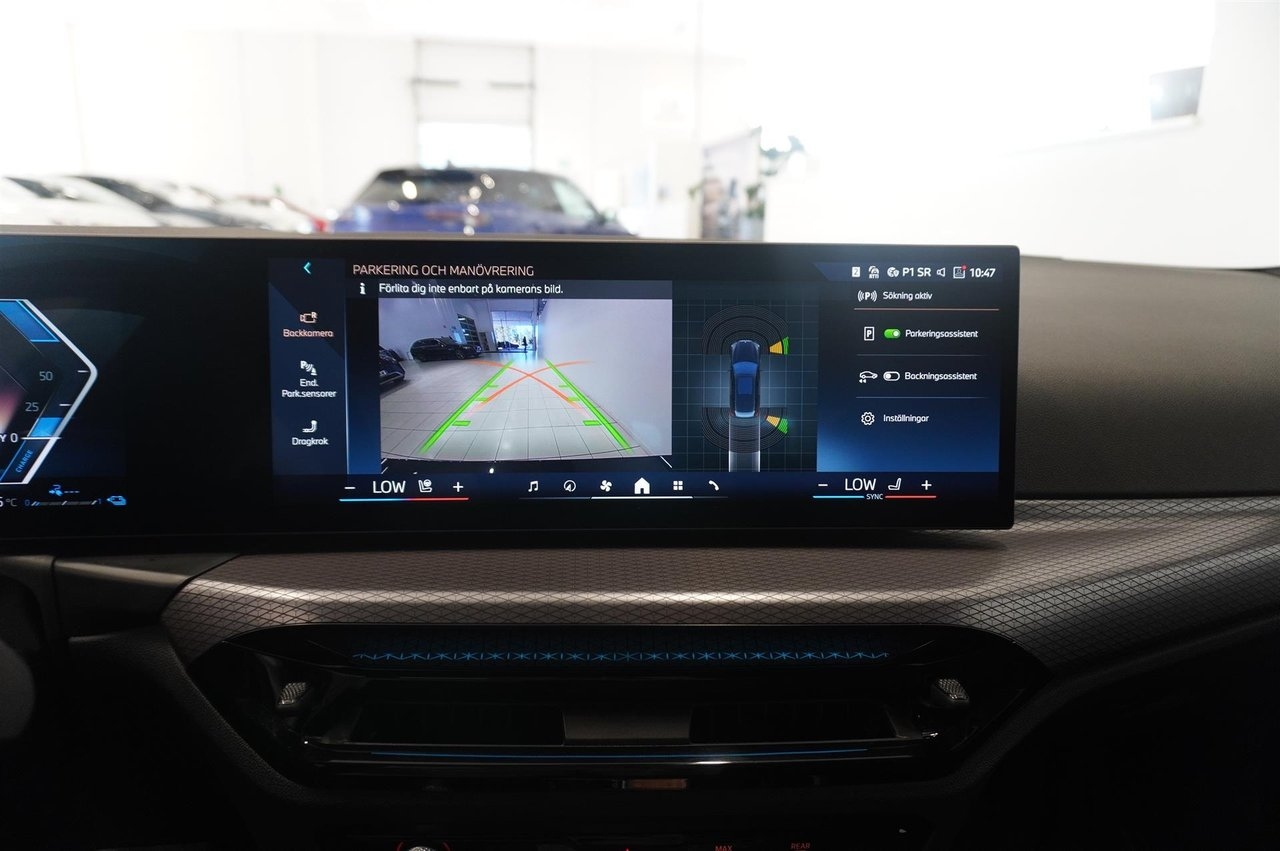 BMW 330 e xDrive Touring 2025, bild 6/10