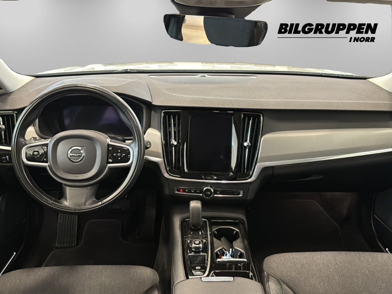 Volvo V90 2022, kuva 7/17
