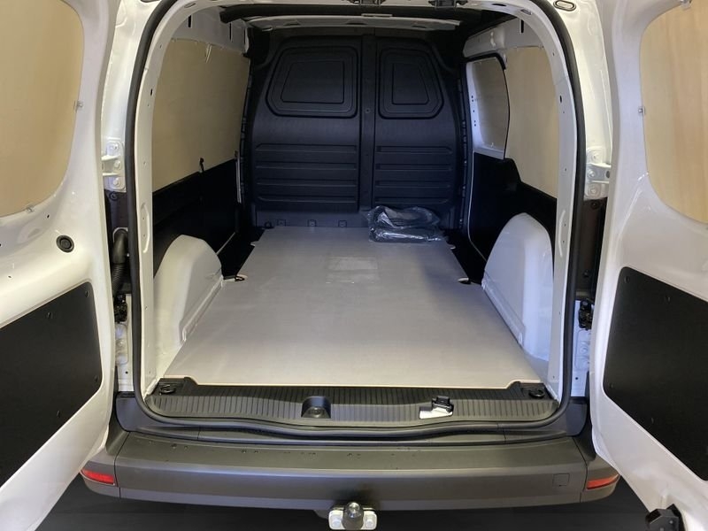 Mercedes-Benz eCitan L2 2026, kuva 7/9