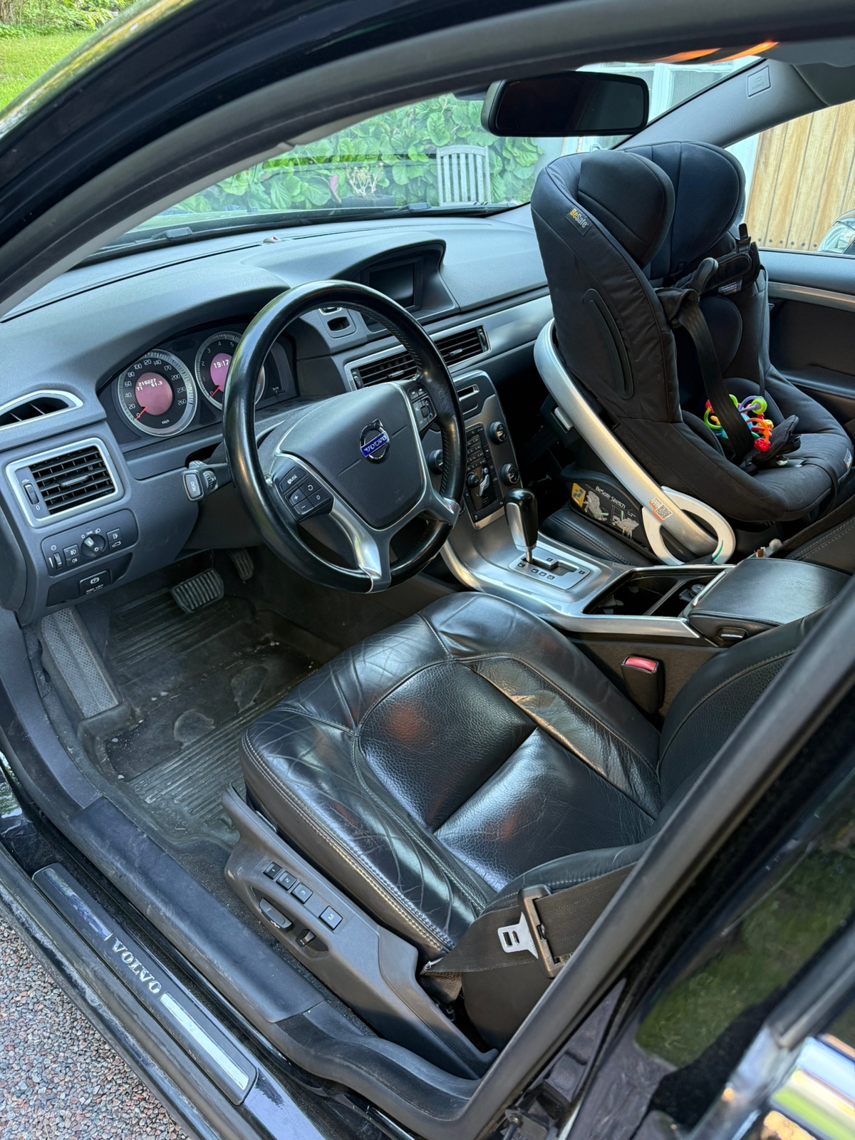 Volvo V70 T4 Powershift 2012, bild 2/6