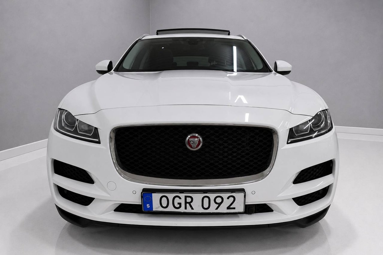 Jaguar F-Pace 20d AWD 2017, bild 3/10