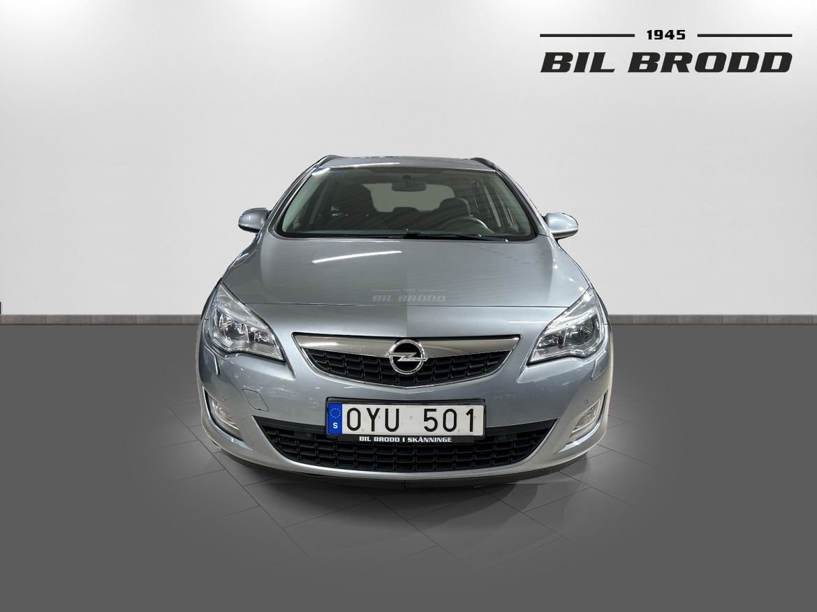 Opel Astra 2012, bild 2/10
