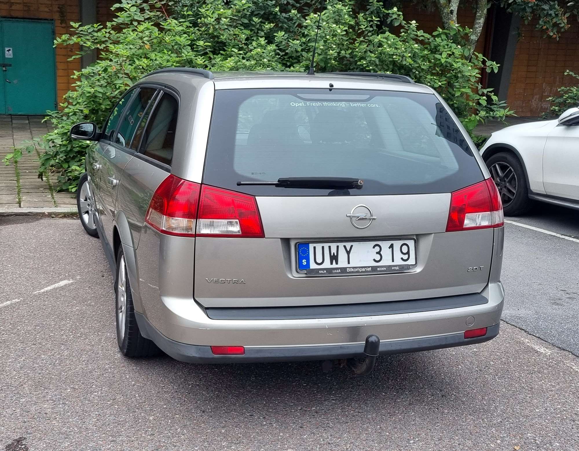 Opel Vectra Caravan 2.0 Turbo Manuell 2004, photo 3/7