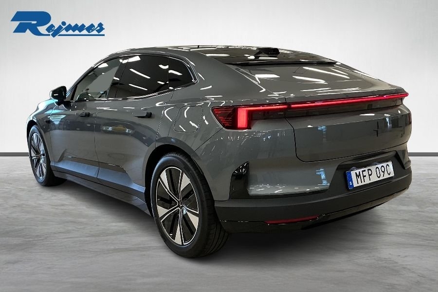 Polestar 4 2027, bild 2/10