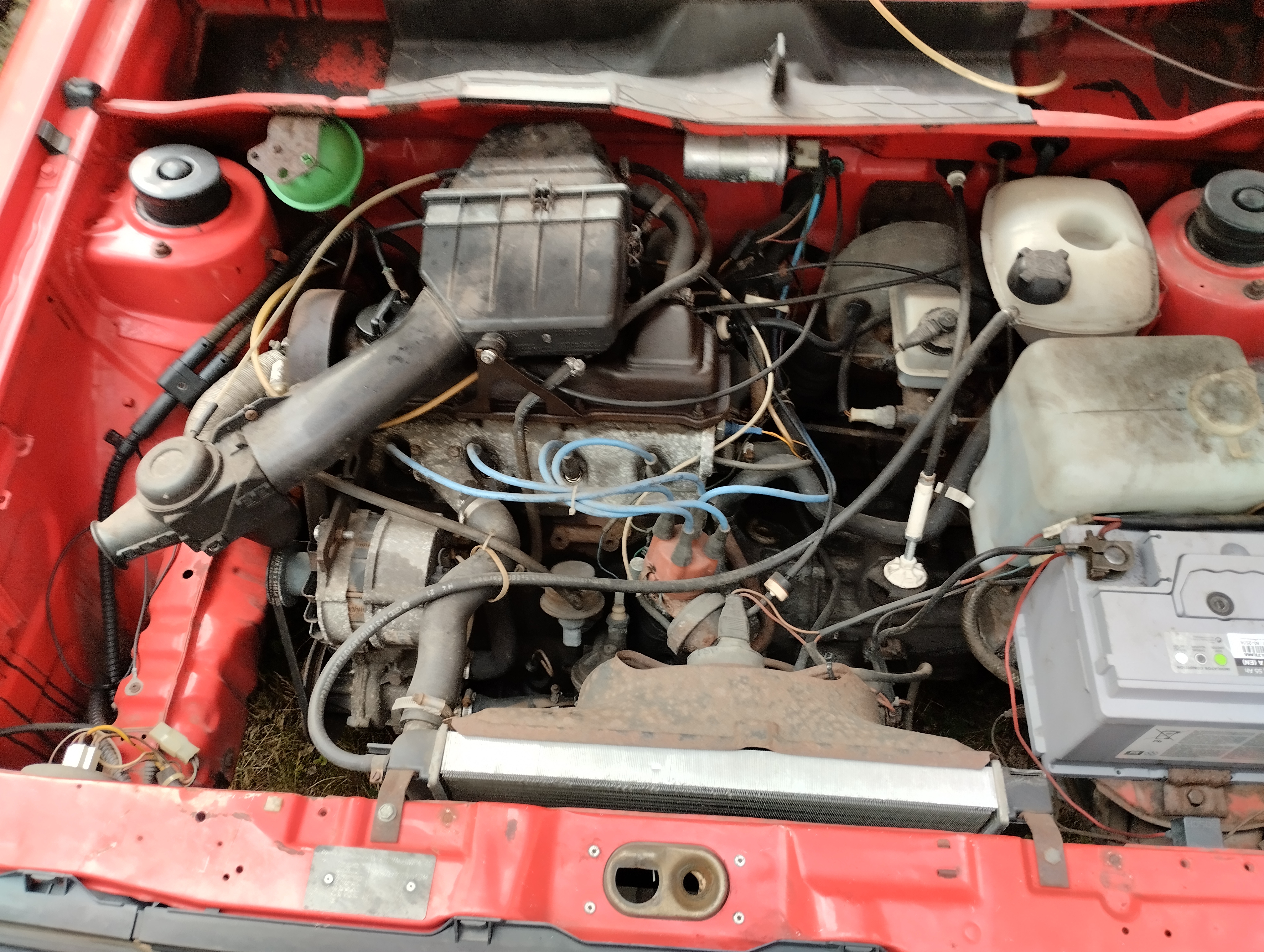 Volkswagen Jetta 4-dörrar 1.6 Manuell 1983, bild 4/6
