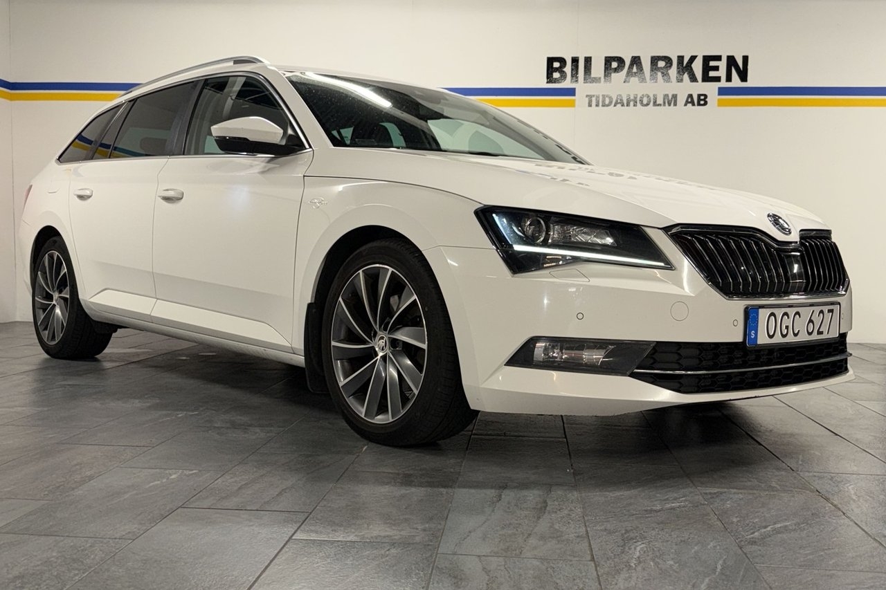 Skoda Superb 2017, bild 4/10