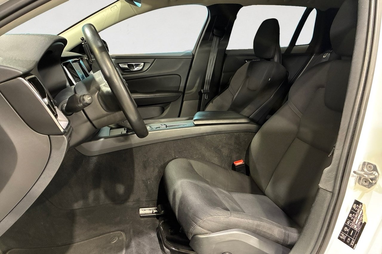 Volvo V60 2019, kuva 3/10