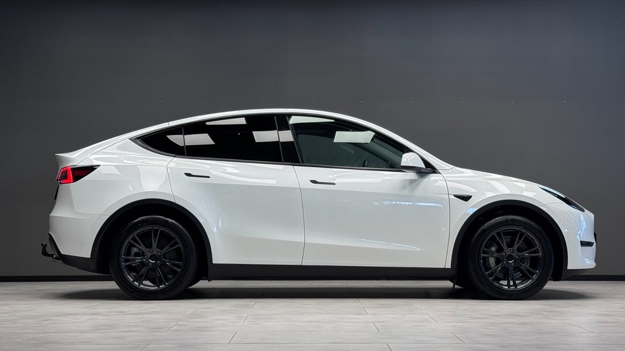 Tesla Model Y 2025, bild 4/10