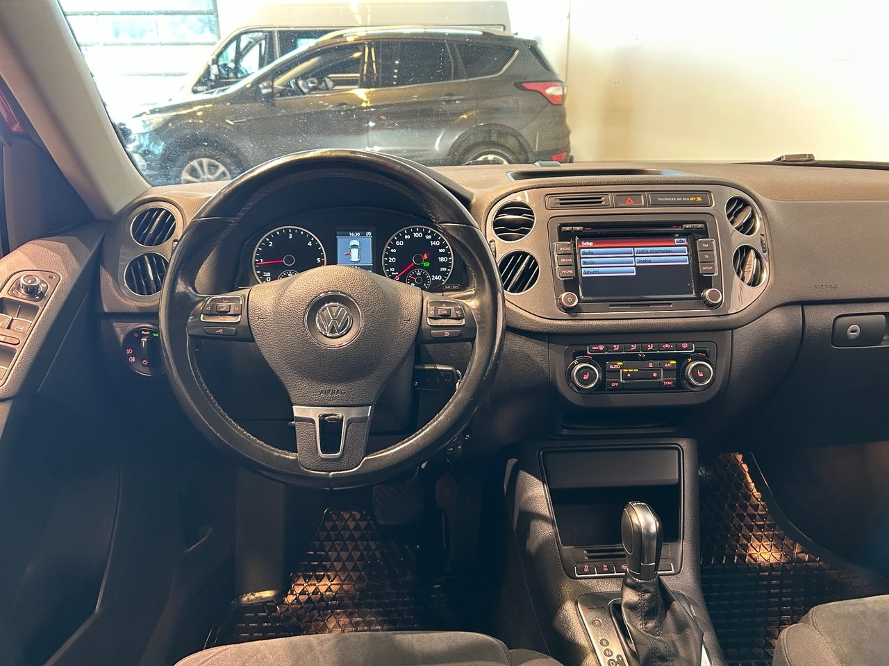 Volkswagen Tiguan 2.0 TDI 4Motion 2012, bild 6/10
