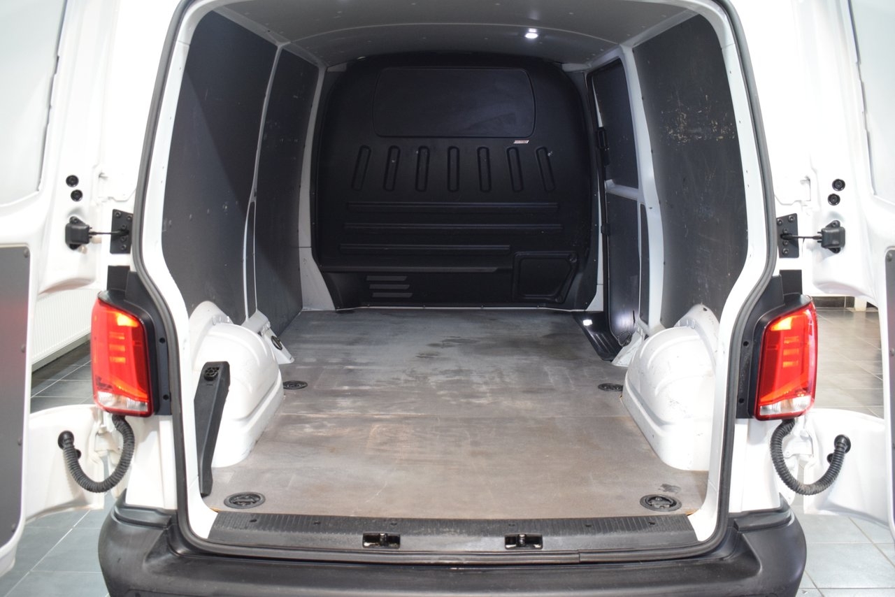 Volkswagen Transporter 2023, bild 6/10