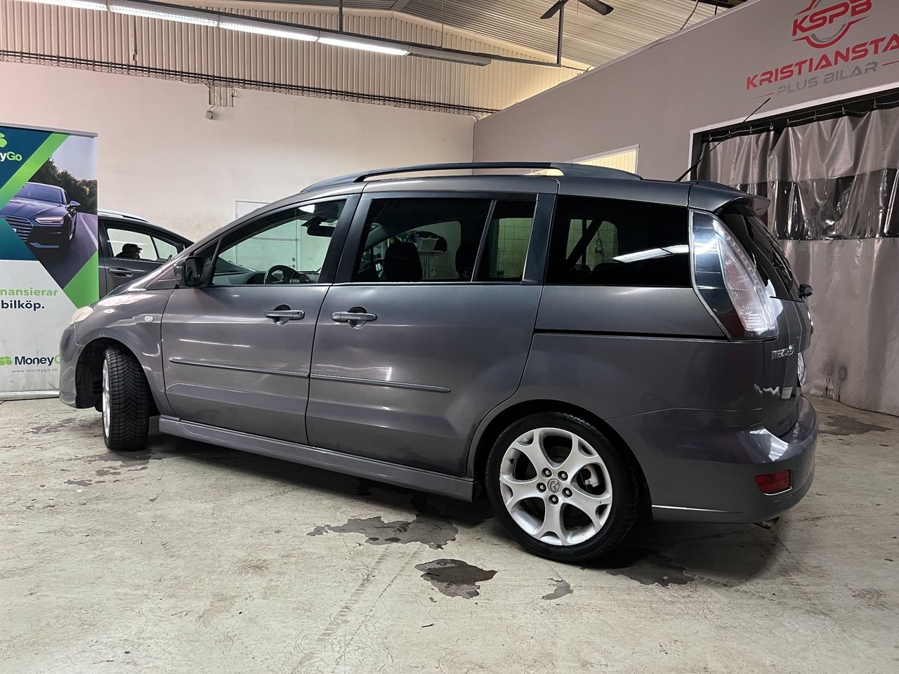 Mazda 5 2.0 MZR Sport 2009, bild 3/8