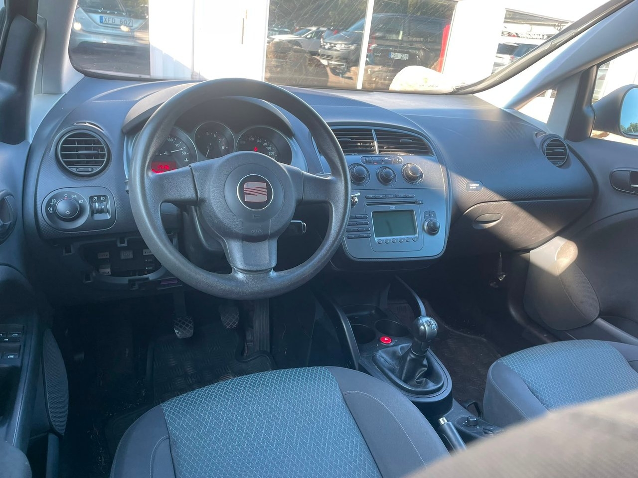 Seat Altea XL 1.6 S&V-Däck Nyservad 2007, photo 7/8