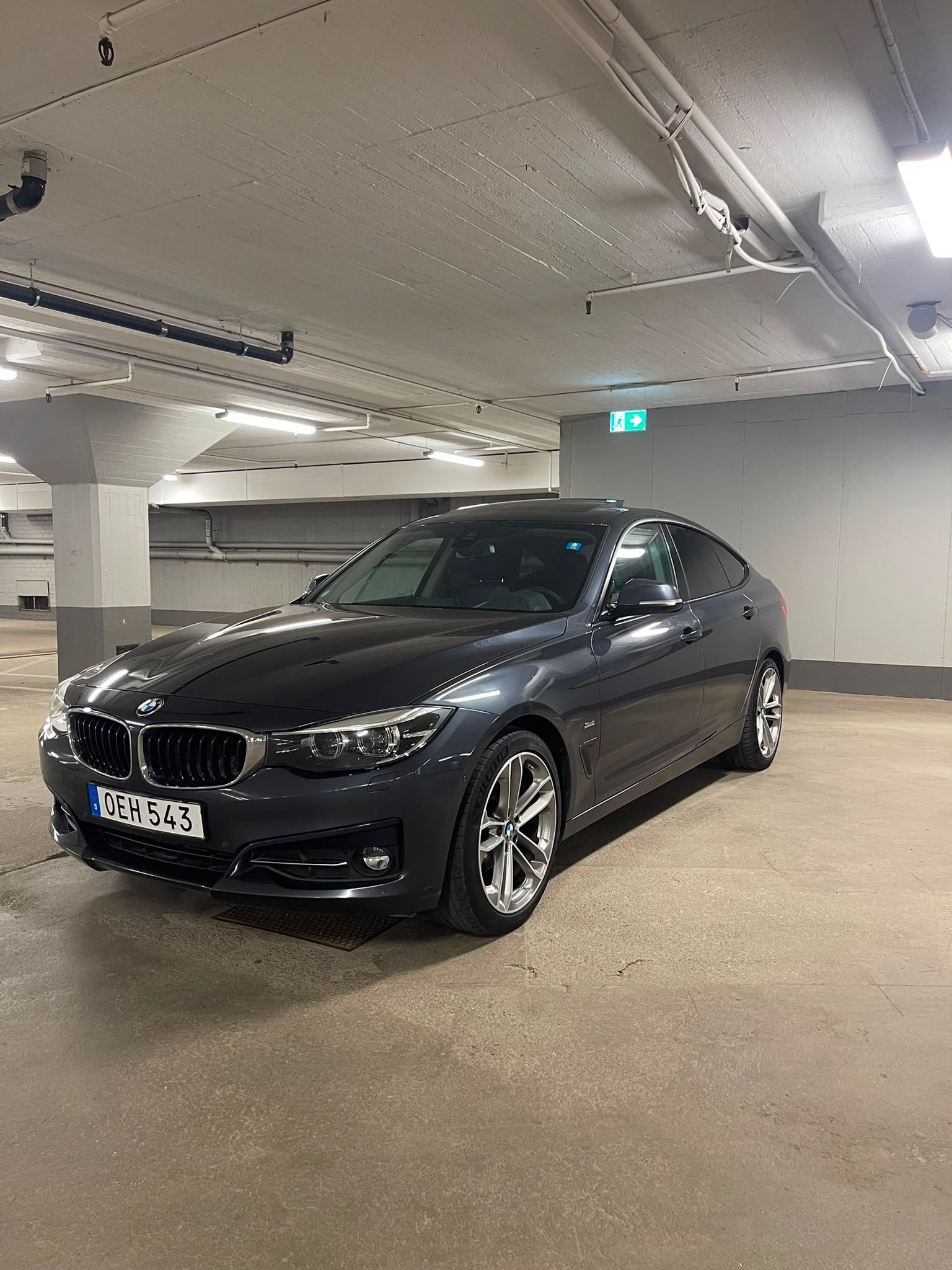 BMW 320 d Gran Turismo Steptronic 2017, photo 2/10