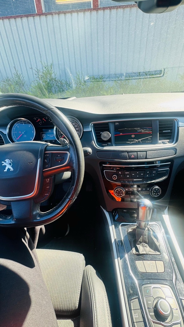 Peugeot 508 2013, bild 2/10