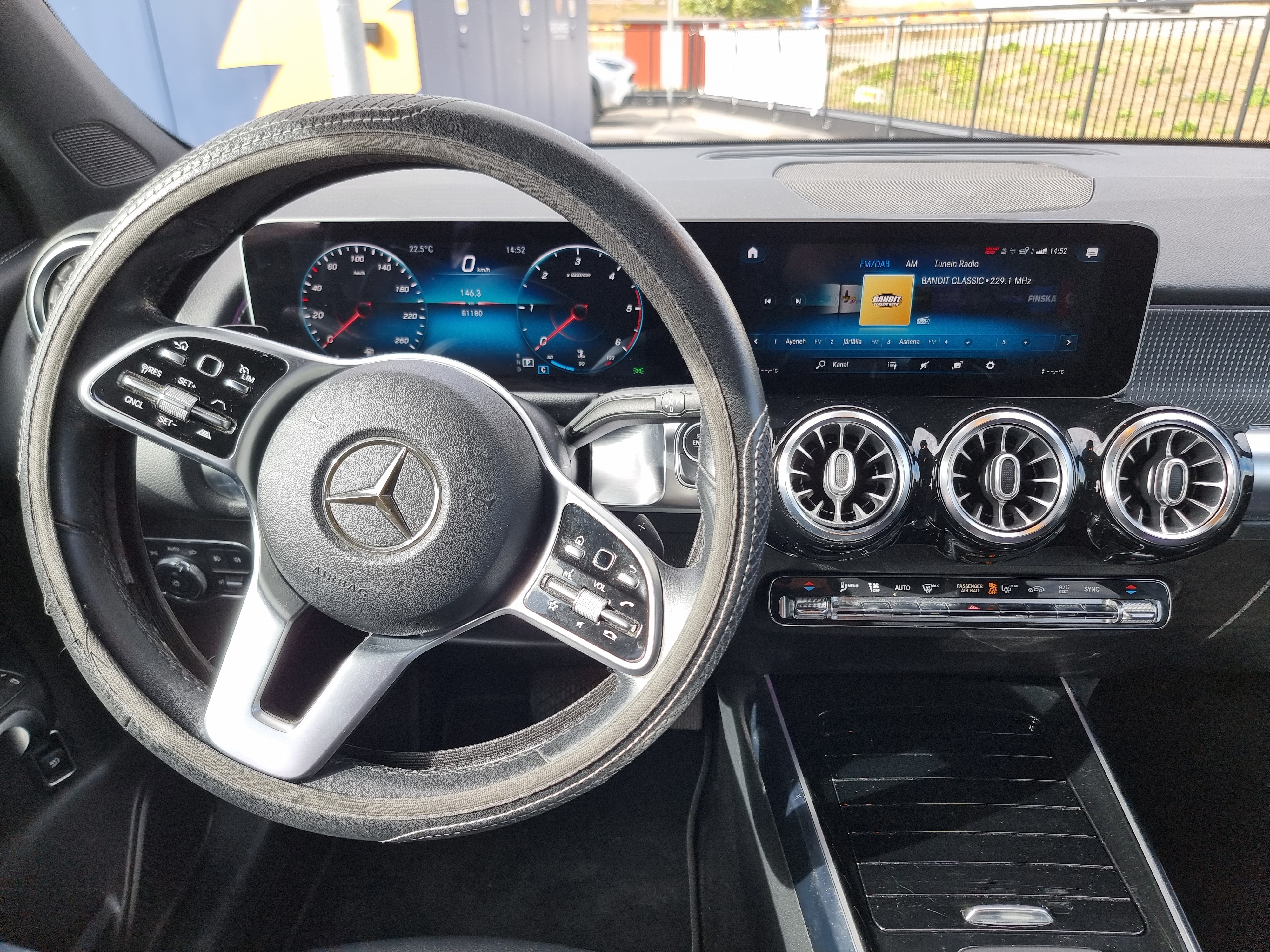 Mercedes-Benz GLB 200 d 8G-DCT 2020, bild 7/10