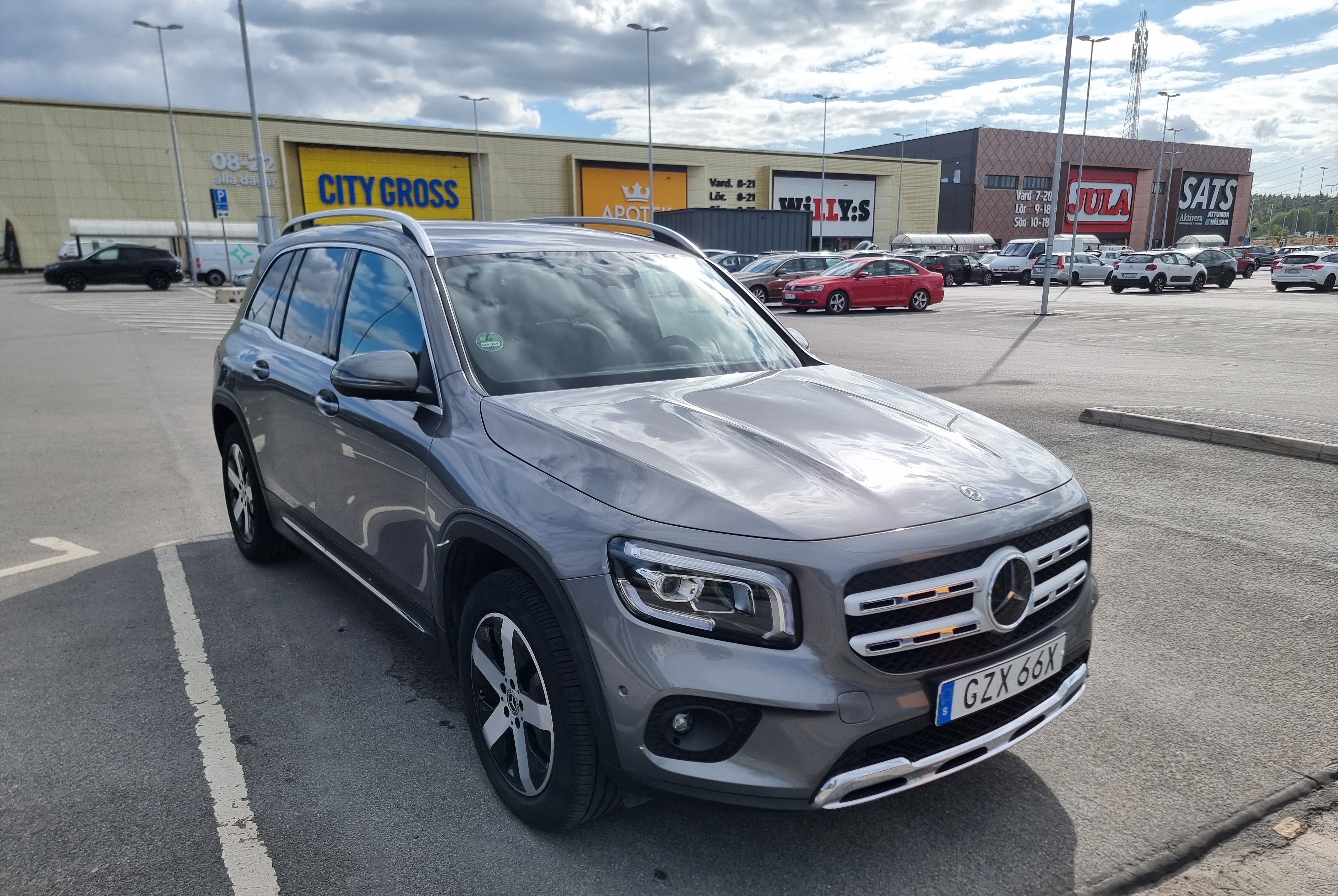 Mercedes-Benz GLB 200 d 8G-DCT 2020, bild 2/10
