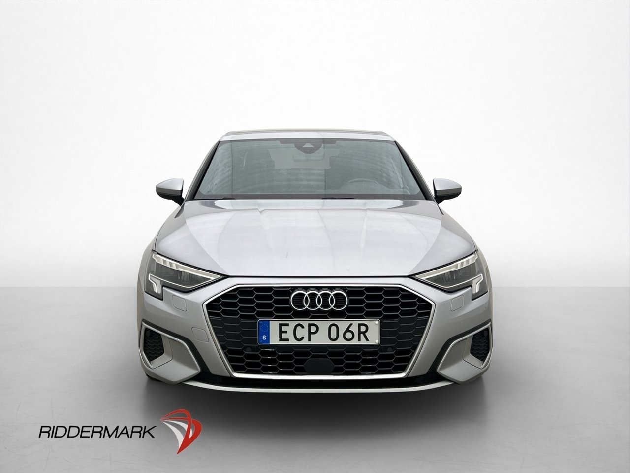 Audi A3 35 TFSI 150hk Cockpit 2021, bild 2/27