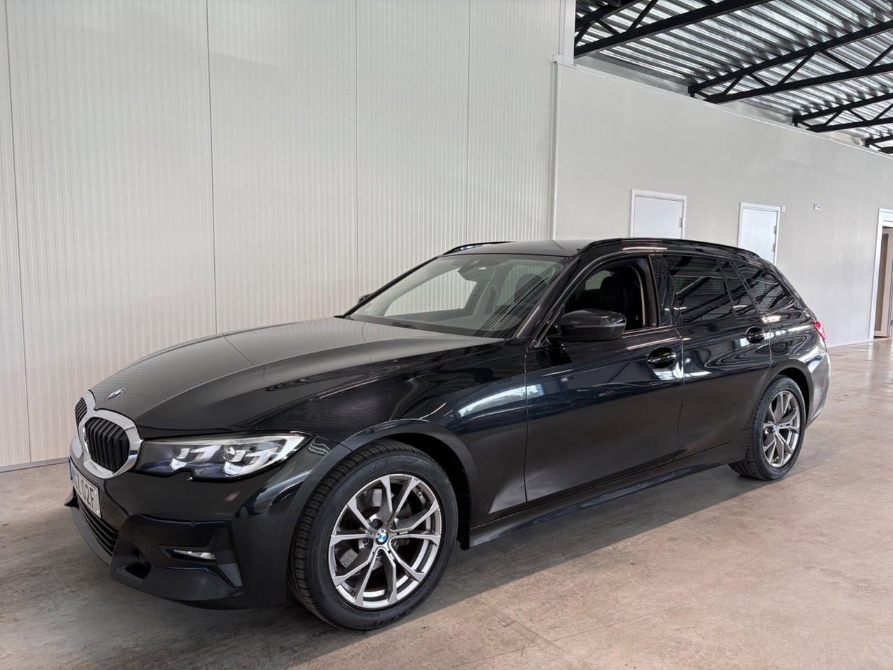 BMW 320 2020, bild 4/10