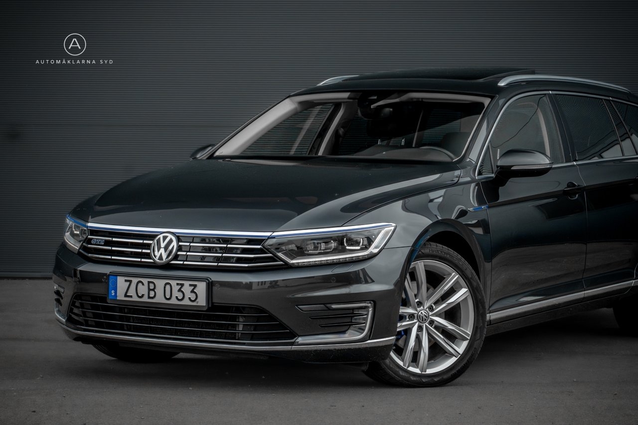 Volkswagen Passat Variant GTE 2018, bild 3/10