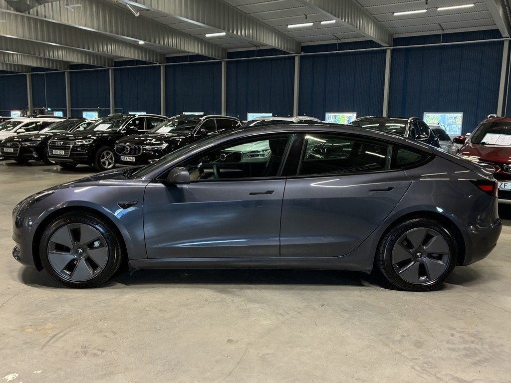 Tesla Model 3 Standard Range RWD 2023, bild 7/10