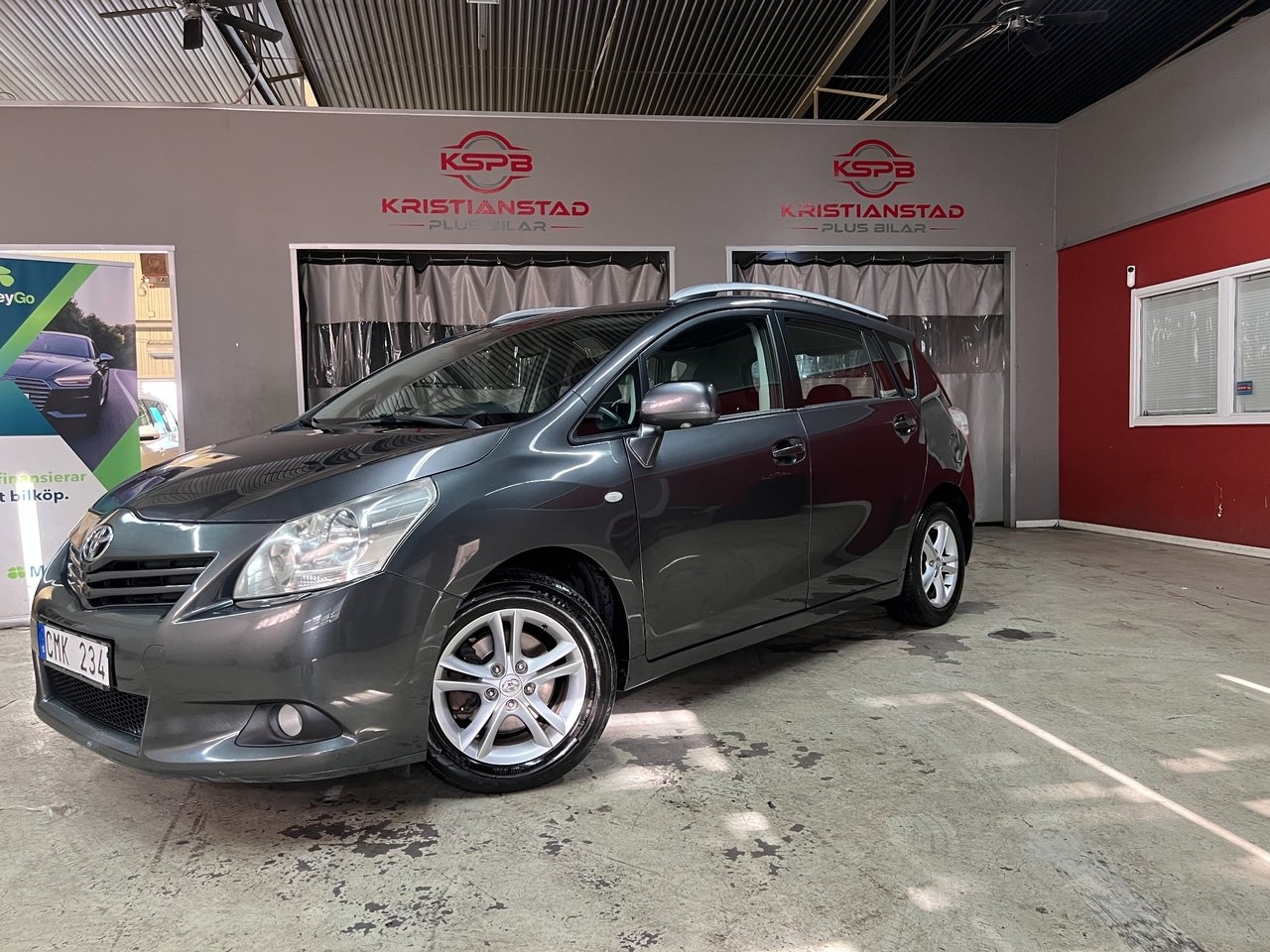 Toyota Verso 2010, bild 2/8