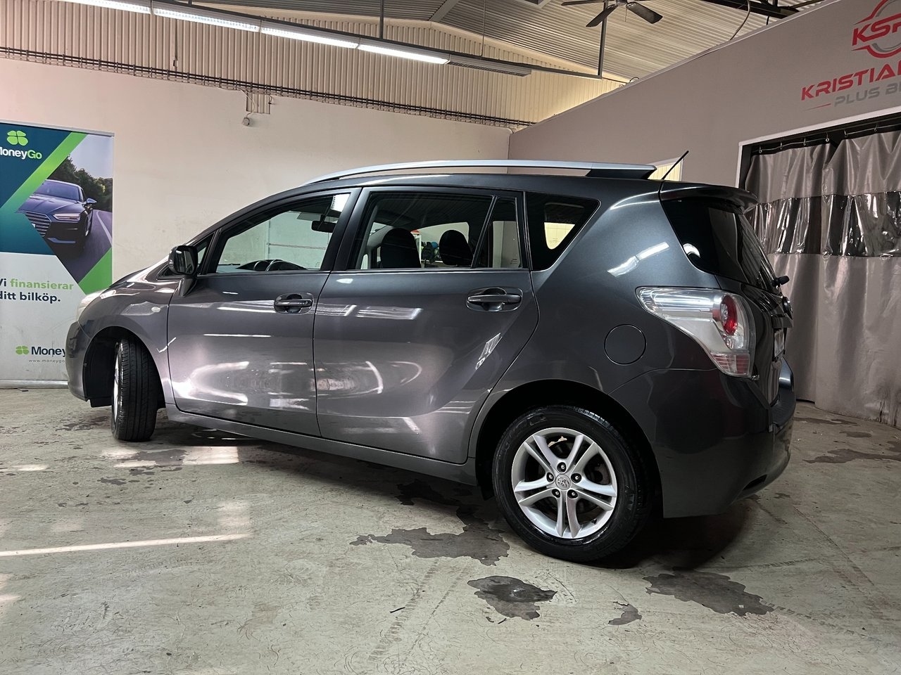 Toyota Verso 2010, bild 3/8