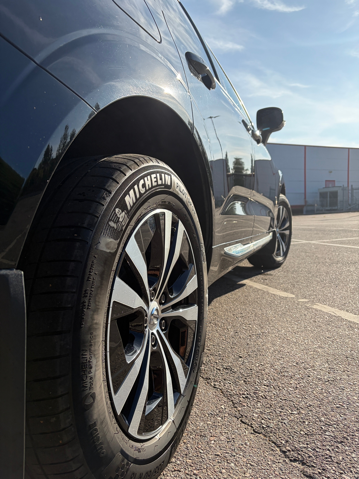 Volvo XC60 Recharge T6 AWD Geartronic 2021, kuva 6/8