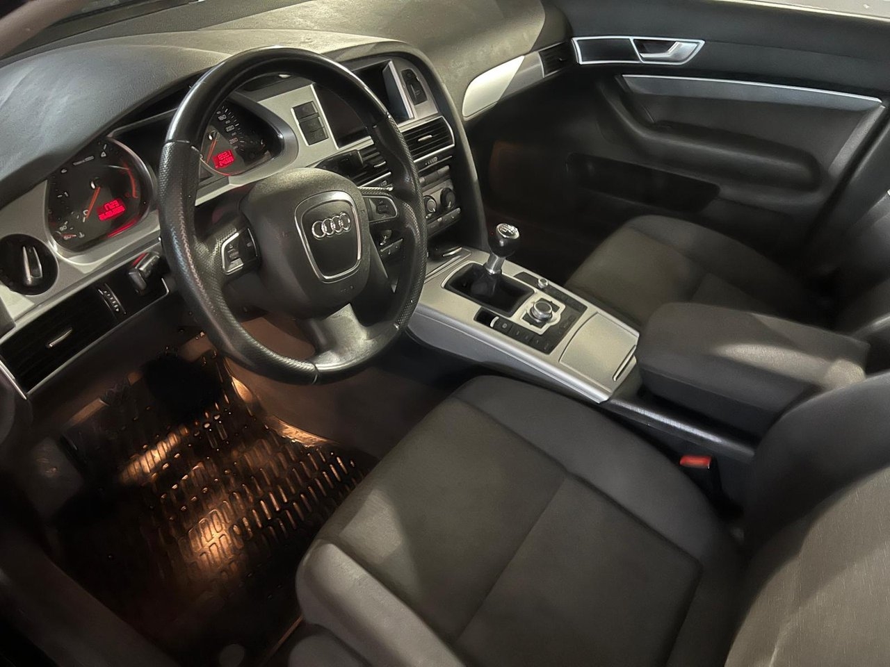 Audi A6 2010, bild 6/10
