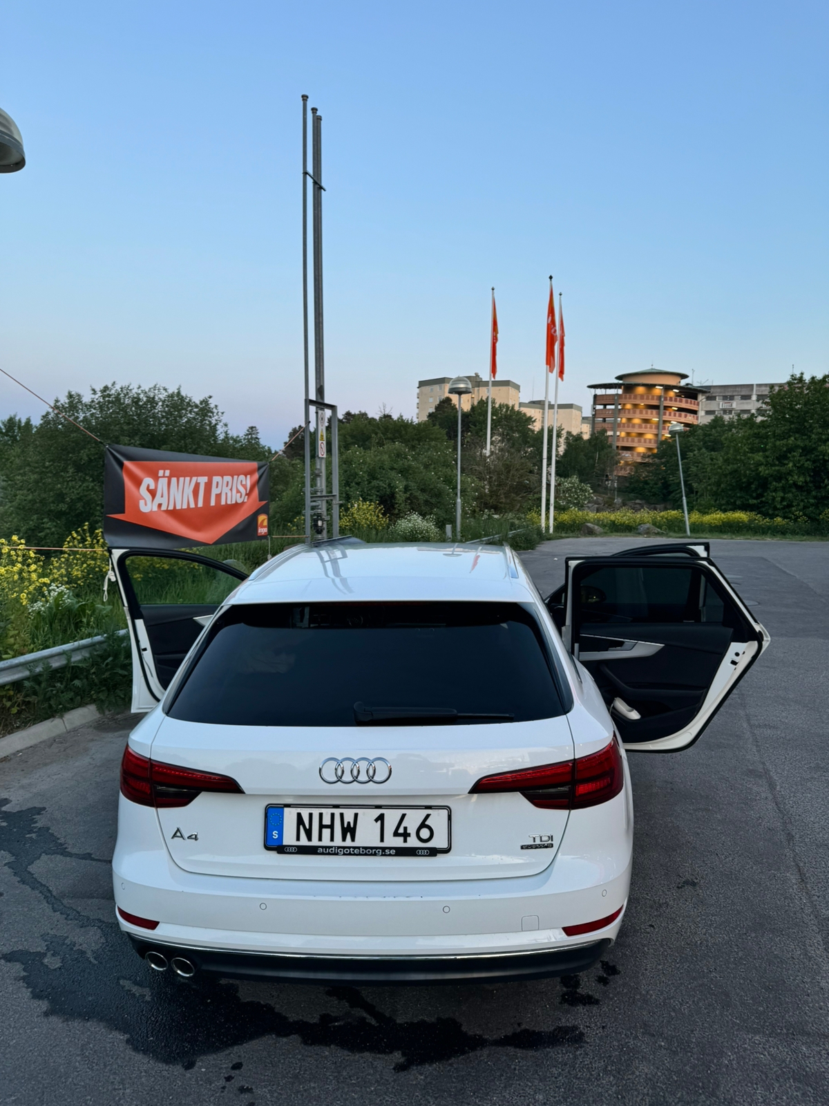 Audi A4 Avant 2.0 TDI quattro S Tronic 2016, bild 7/10