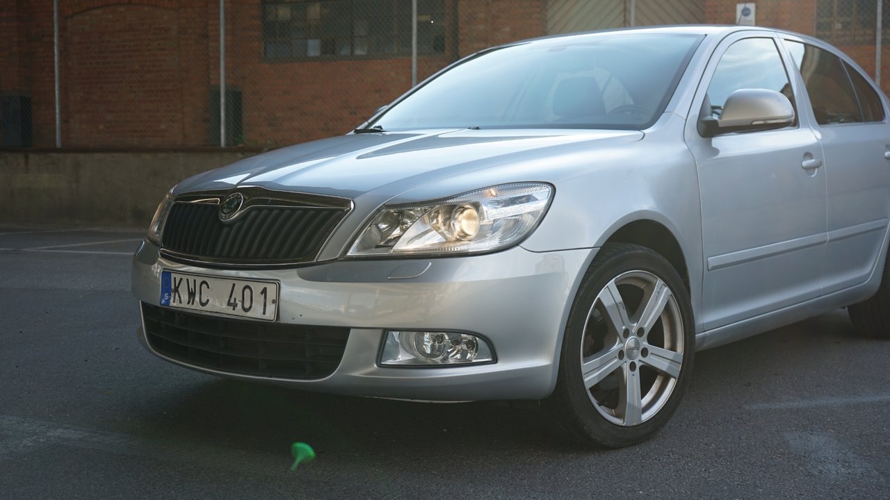 Skoda Octavia 2011, bild 2/10