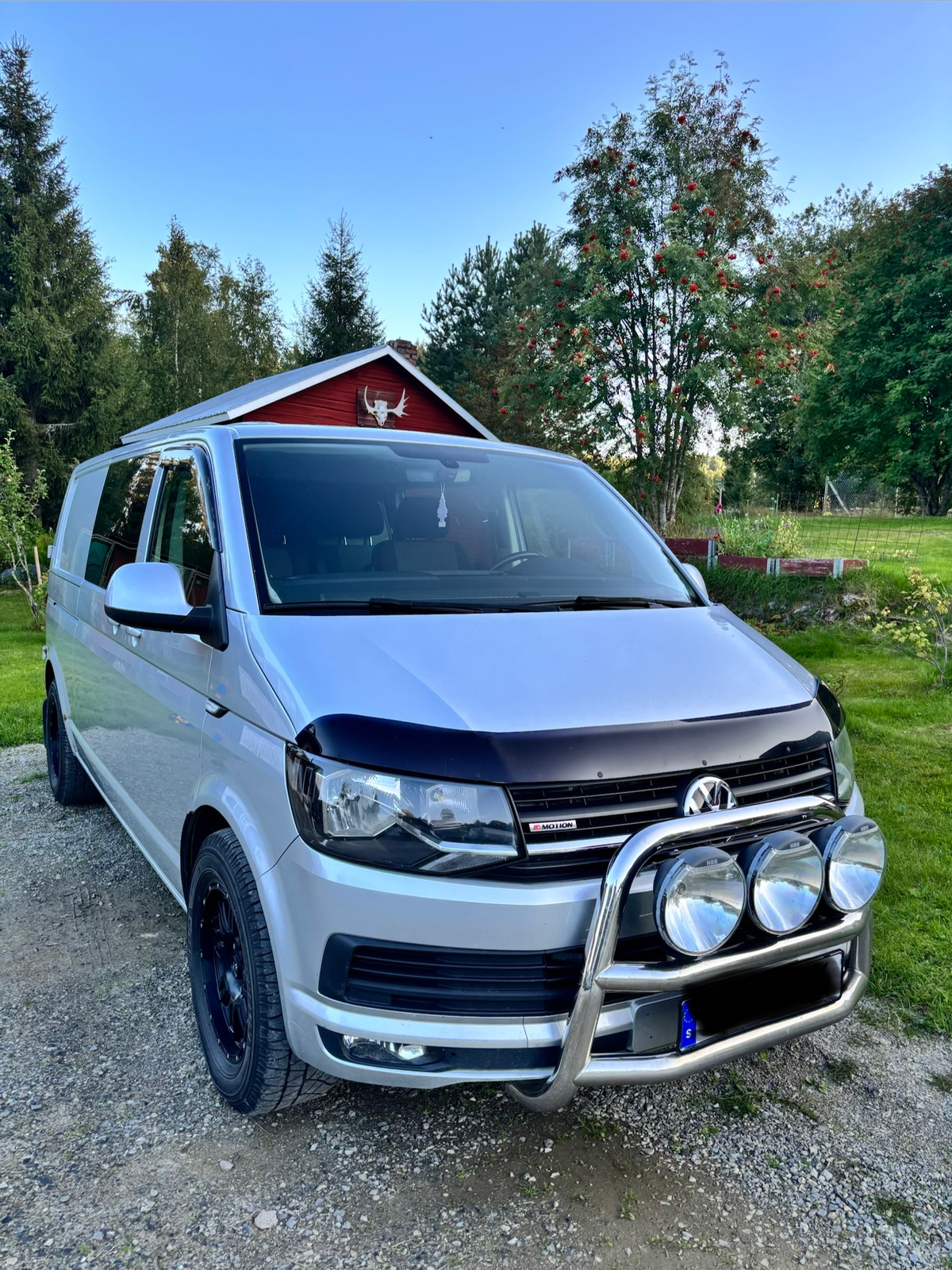 Volkswagen Transporter 2016, kuva 2/9