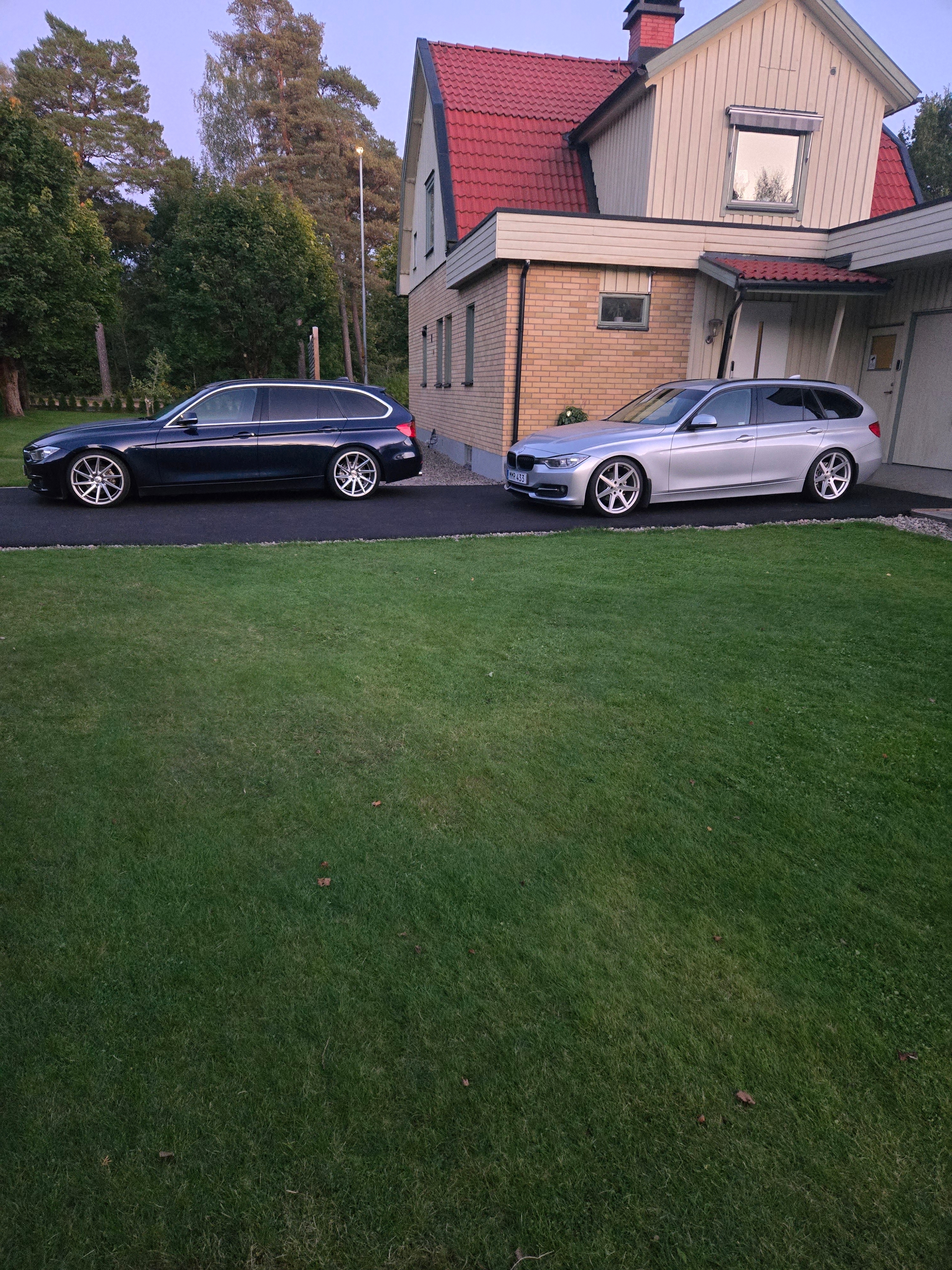 BMW 318 d Touring Steptronic 2013, bild 2/5