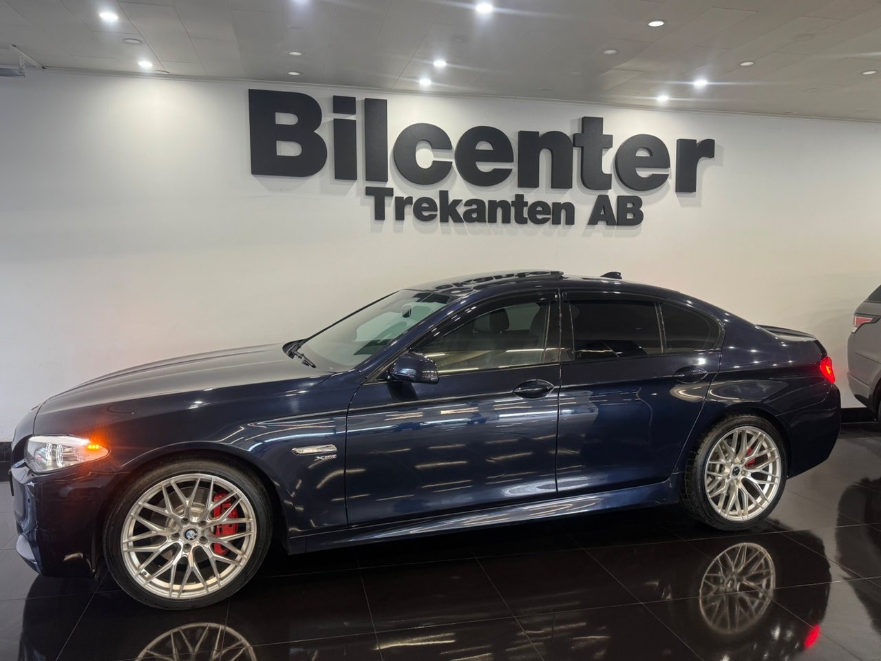 BMW 530 2012, bild 3/10