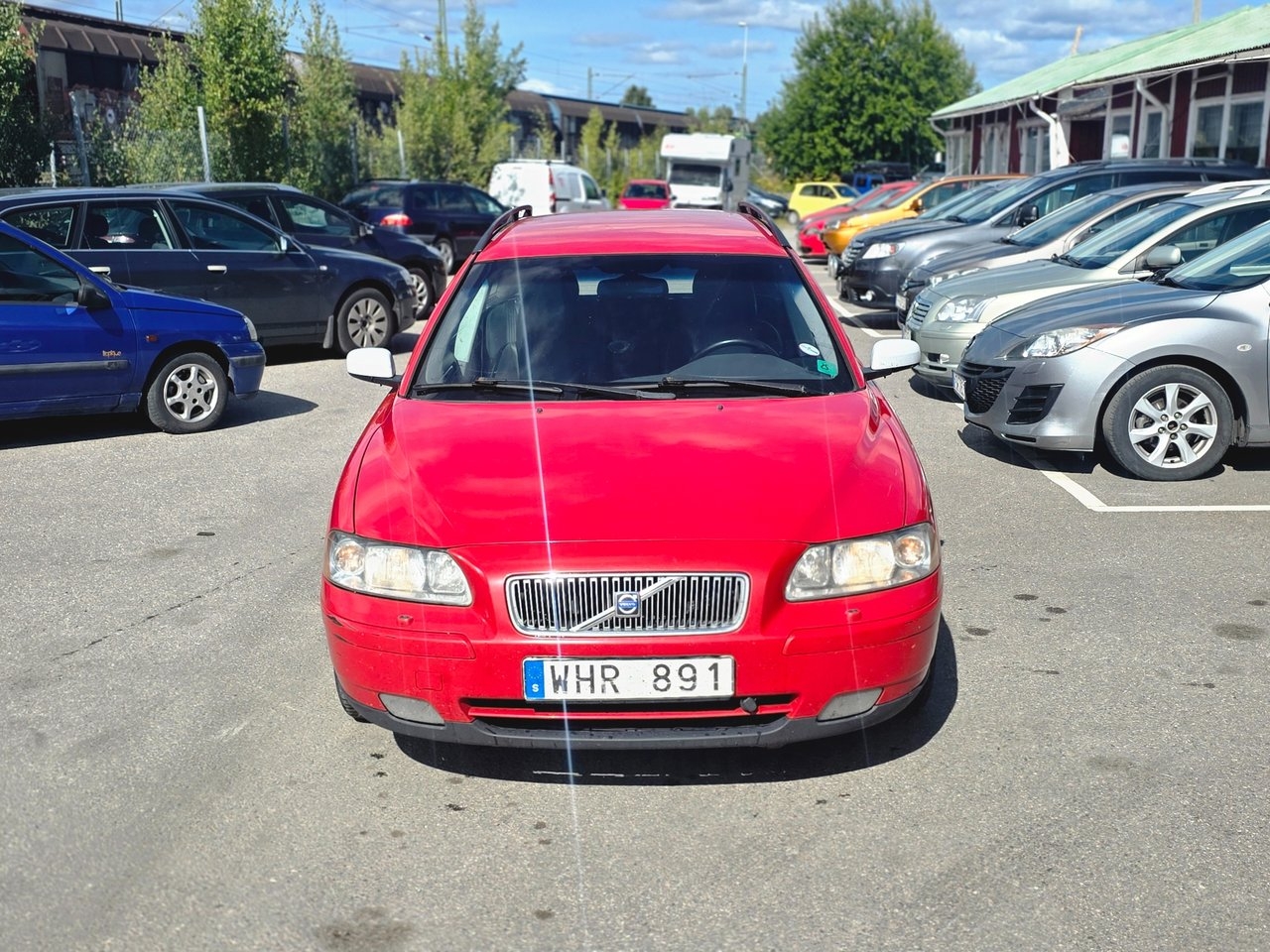Volvo V70 2.5T AWD Kinetic besiktigad 2005, bild 4/10