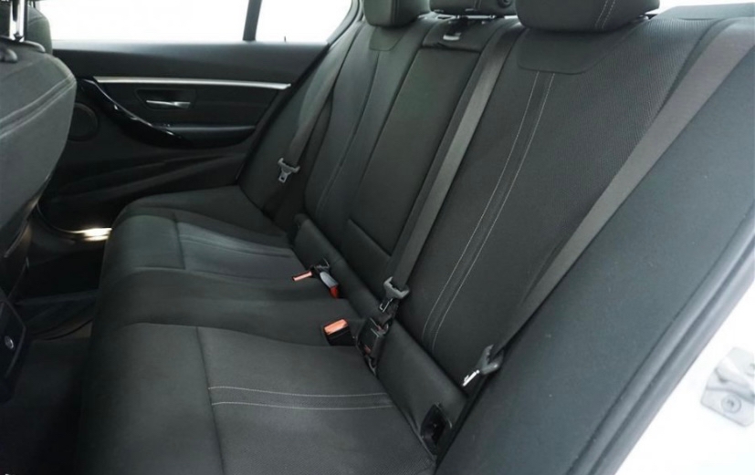 BMW 330 e Sedan Steptronic 2017, bild 5/16