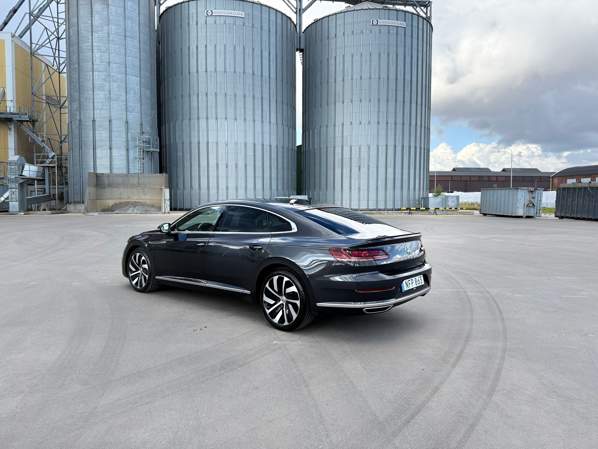 Volkswagen Arteon 2019, bild 4/10